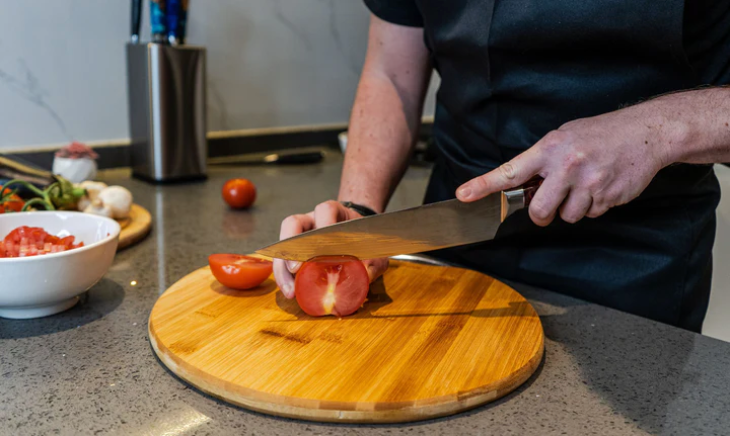 Coltelli da cucina dalla forma ergonomica 