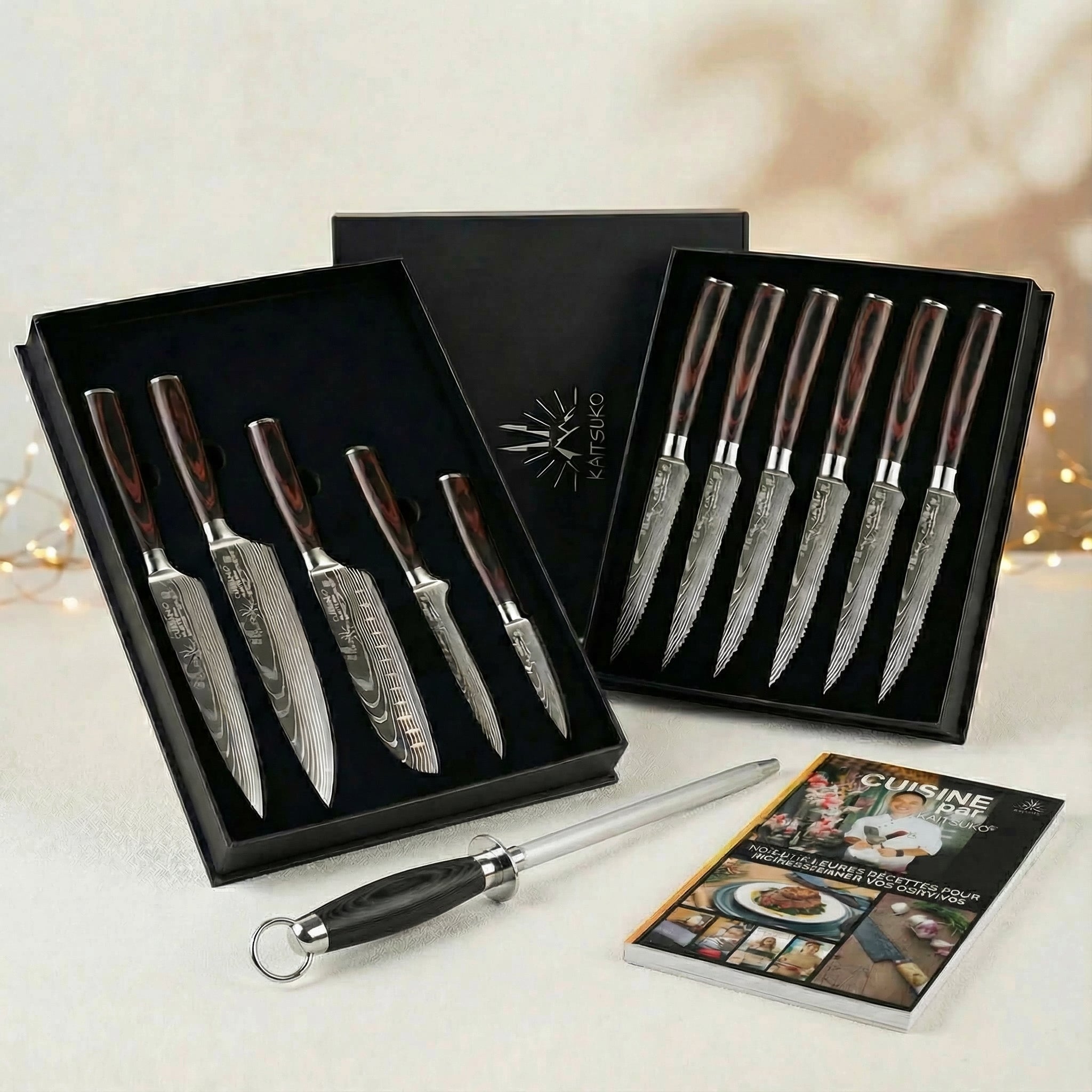 Set Natale Passion Tanaka Wood (6 coltelli da bistecca + 5 coltelli giapponesi + 1 affilatore professionale + 1 libro Kaitsuko in omaggio)